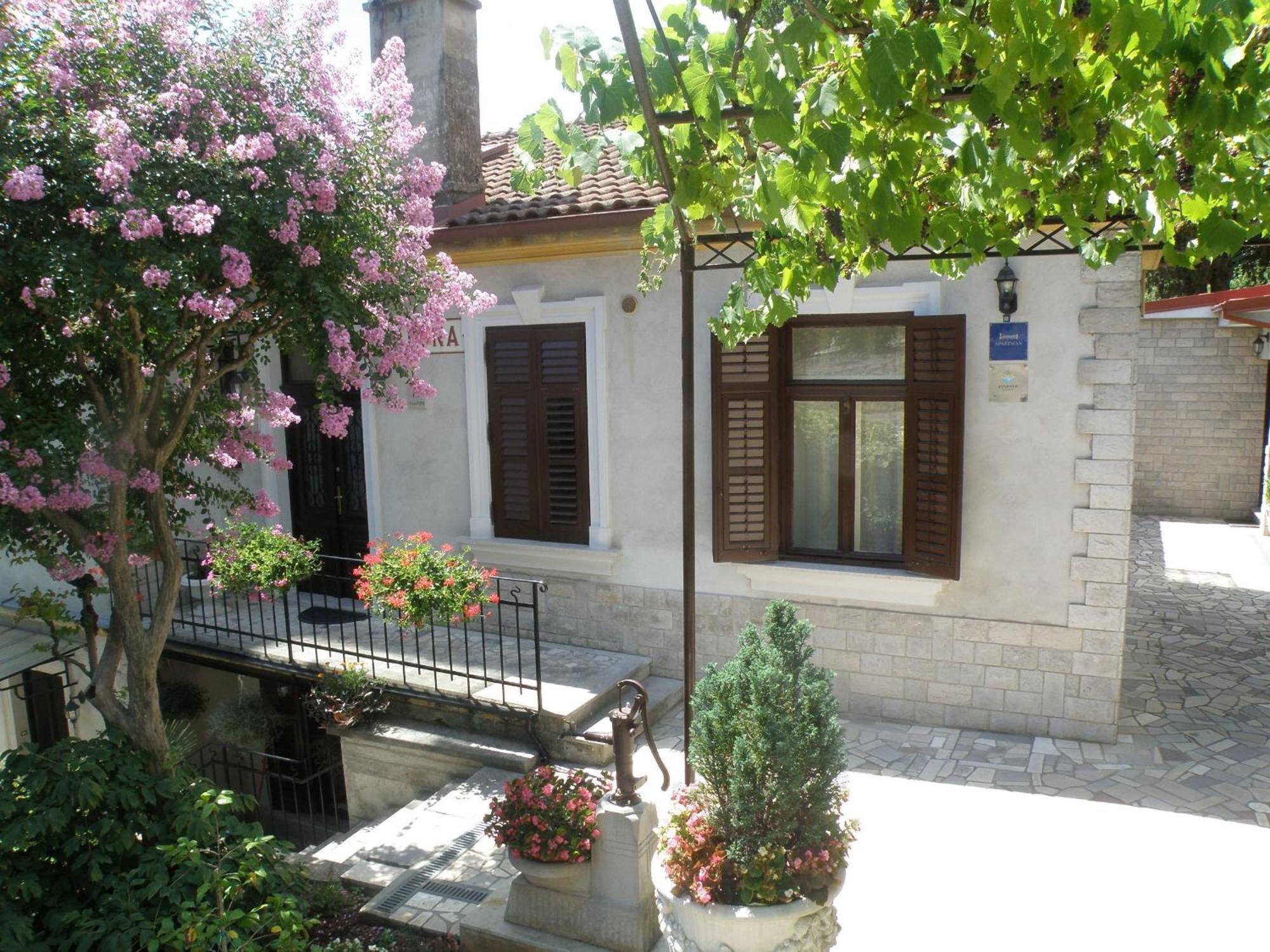 Apartments Villa Salona Opatija Pokój zdjęcie